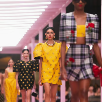 Novos estilistas garantem futuro da moda italiana