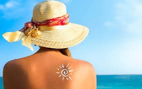 Cuidados com a pele no clima tropical brasileiro: dicas essenciais para uma beleza saudável